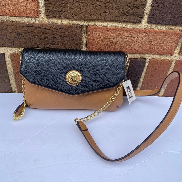 NWT Anne Klein All in Crossbody - Picture 2 of 5